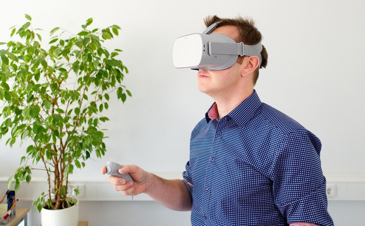 Top 10 Benefits of Augmented Reality You Need to Consider For your Business